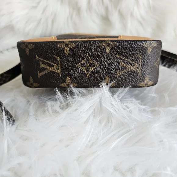 🤎 Louis Vuitton Danube 🤎 - Picture 4 of 12